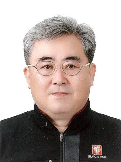 신택순 교수 사진